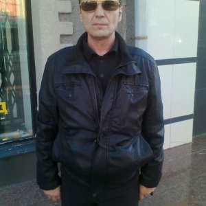 Владимир Санников, 55 лет